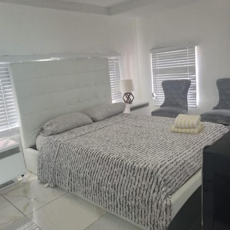 1161 Studio 1 Miami Tamiami Экстерьер фото